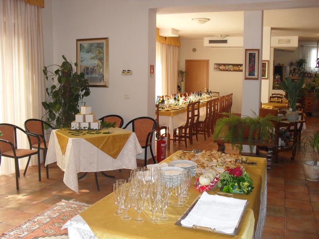 Albergo Ristorante Olimpia Аббадиа Сан Сальваторе Экстерьер фото